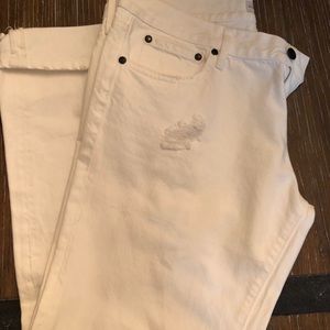 NWOT Distressed Crop Jeans
